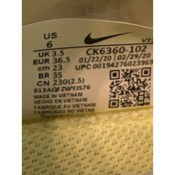 Nike Renew Run Tennis Shoes Sneakers CK6360-102 White Light Pink Size 6 NWOT - Picture 6 of 7